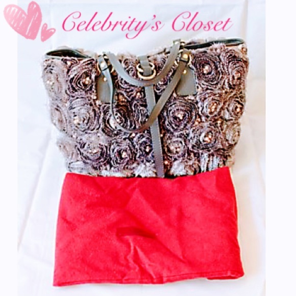 ♥️SOLD♥️✨HP✨RARE VALENTINO Limited Edition Rosier Lavender Pearls Shoulder Bag - Picture 12 of 16